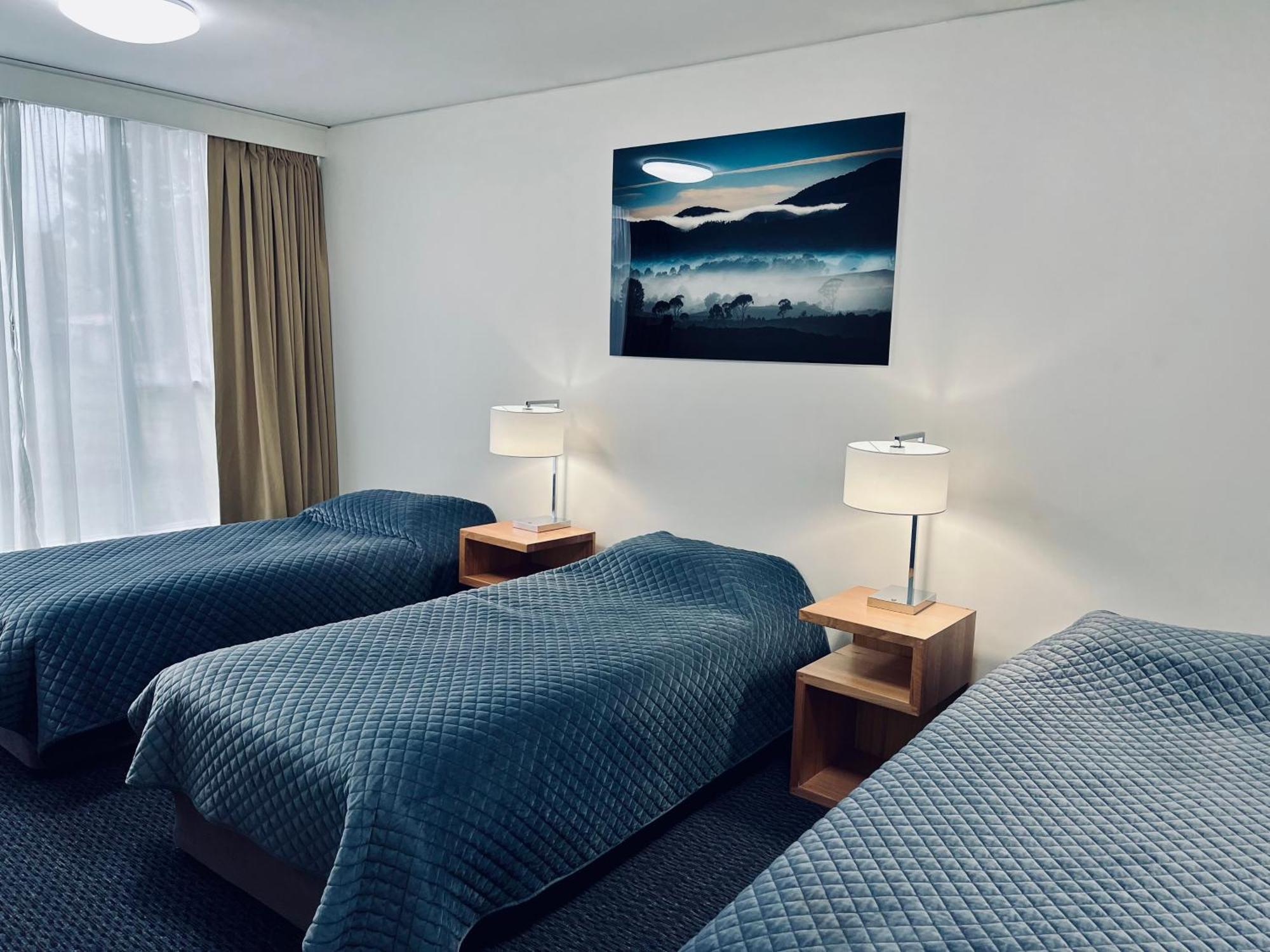 Heemskirk Motor Hotel Zeehan Exteriör bild
